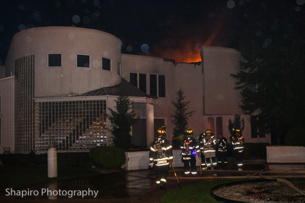 Lake Zurich FD house fire at 21660 Rainbow Road in Deer Park IL Larry Shapiro photography fire scene photos